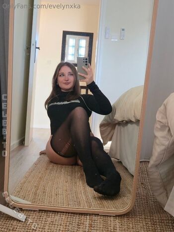 Evelynxka leaked private photo uncensored HD quality