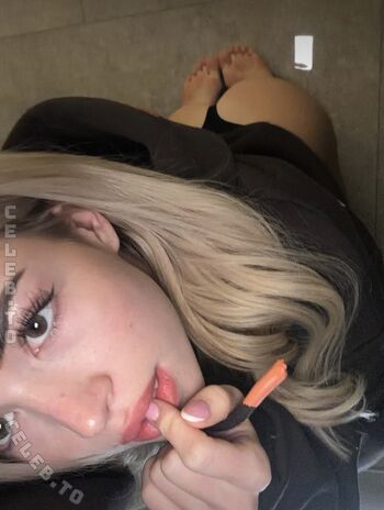 Fabienne   page leaked private photo uncensored HD quality