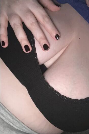 Fannyjhsz page leaked private photo uncensored HD quality