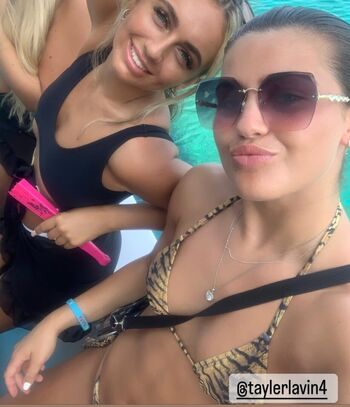 Female football page leaked private photo uncensored HD quality