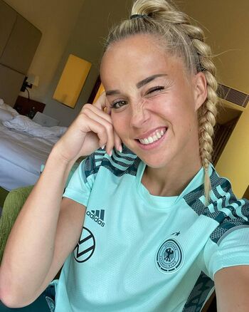 Female football page leaked private photo uncensored HD quality