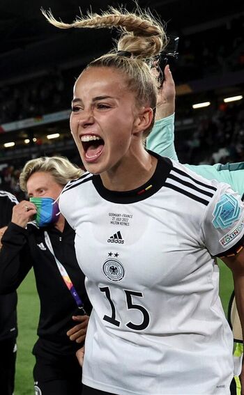 Female football leaked private photo uncensored HD quality
