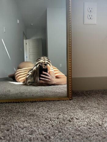 Fitlifewith em leaked private photo uncensored HD quality