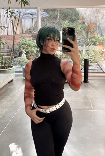 Frizzylifts  page leaked private photo uncensored HD quality