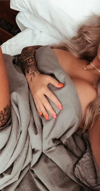 Gabs handly leaked private photo uncensored HD quality