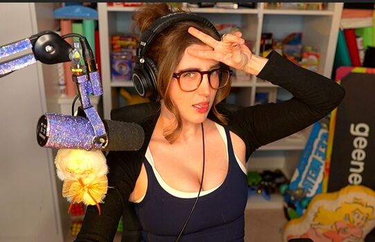 Gee nelly leaked private photo uncensored HD quality