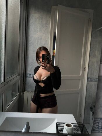 Gizem bagdacicek page leaked private photo uncensored HD quality