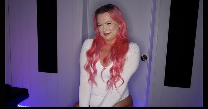 Gloryhole swallow leaked private photo uncensored HD quality