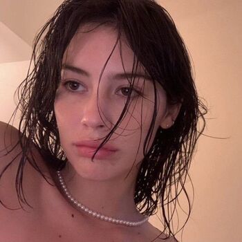 Gracie abram leaked private photo uncensored HD quality