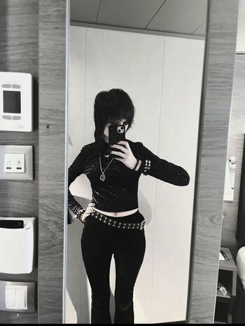 Graveyardbaby leaked private photo uncensored HD quality