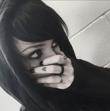 Graveyardbaby leaked private photo uncensored HD quality