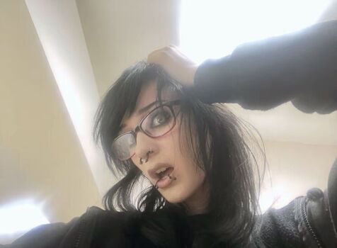 Graveyardbaby leaked private photo uncensored HD quality
