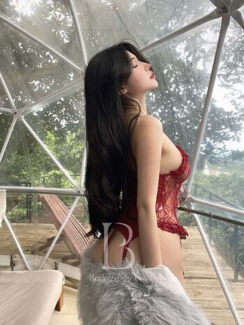 Ha my duyen page leaked private photo uncensored HD quality