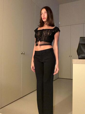 Hailey bieber page leaked private photo uncensored HD quality