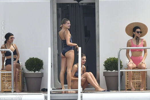 Hailey bieber page leaked private photo uncensored HD quality