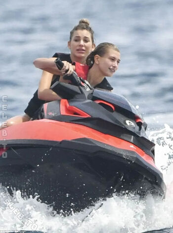 Hailey bieber leaked private photo uncensored HD quality