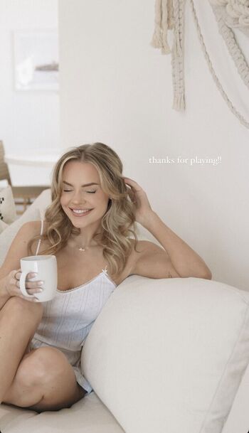 Hailey malles page leaked private photo uncensored HD quality