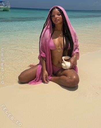 Halle bailey page leaked private photo uncensored HD quality