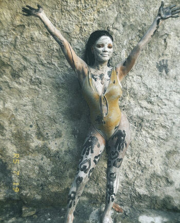 Halle bailey leaked private photo uncensored HD quality