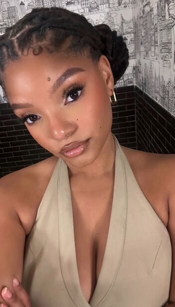 Halle bailey leaked private photo uncensored HD quality