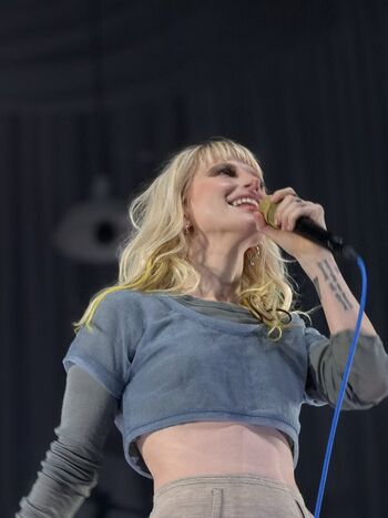 Hayley williams page leaked private photo uncensored HD quality