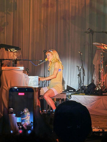 Hayley williams leaked private photo uncensored HD quality