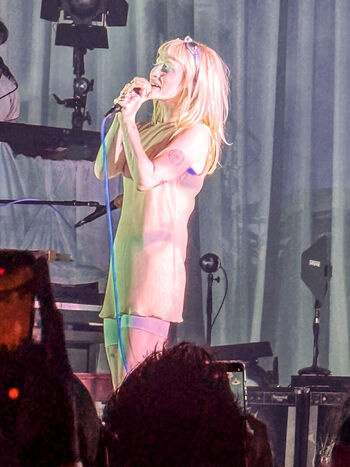 Hayley williams leaked private photo uncensored HD quality