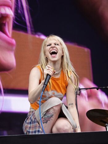 Hayley williams page leaked private photo uncensored HD quality