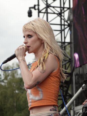 Hayley williams page leaked private photo uncensored HD quality