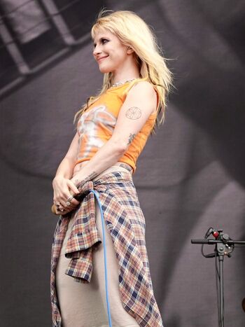 Hayley williams page leaked private photo uncensored HD quality