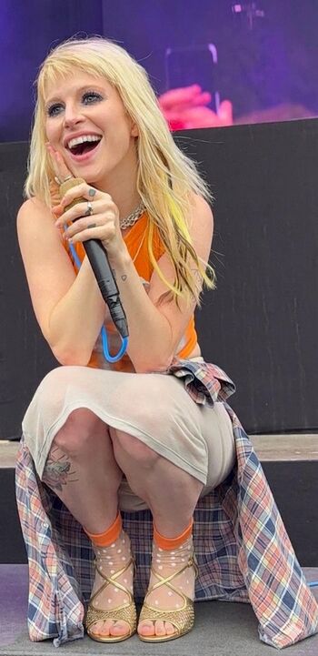 Hayley williams page leaked private photo uncensored HD quality