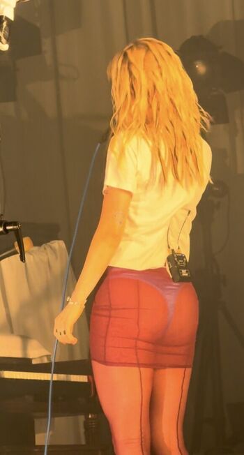 Hayley williams page leaked private photo uncensored HD quality