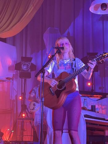 Hayley williams page leaked private photo uncensored HD quality