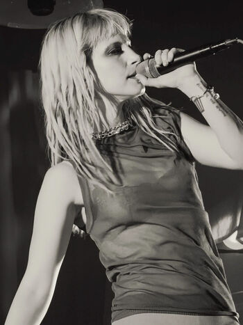 Hayley williams page leaked private photo uncensored HD quality