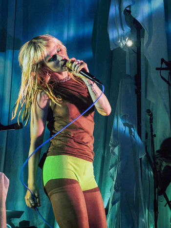 Hayley williams page leaked private photo uncensored HD quality