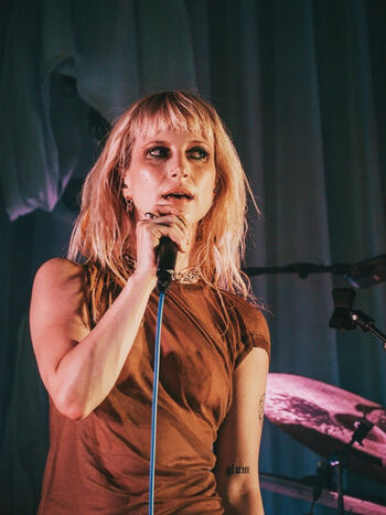 Hayley williams page leaked private photo uncensored HD quality