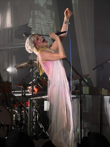 Hayley williams page leaked private photo uncensored HD quality