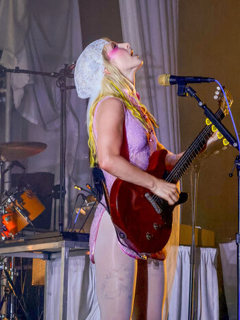 Hayley williams page leaked private photo uncensored HD quality