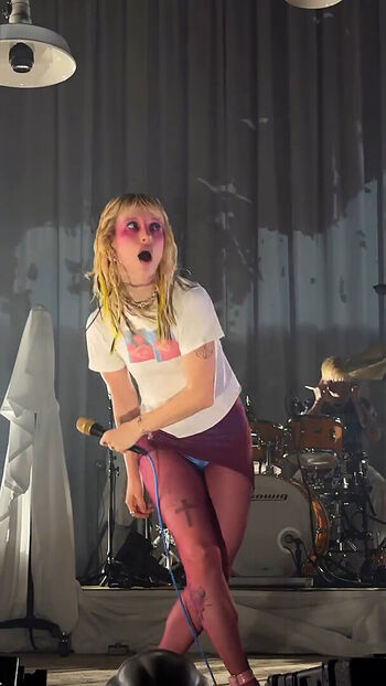 Hayley williams leaked private photo uncensored HD quality