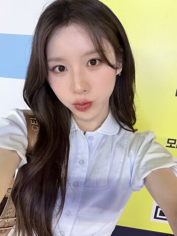 Heejin page leaked private photo uncensored HD quality