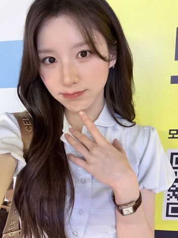Heejin page leaked private photo uncensored HD quality