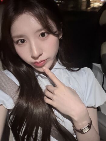 Heejin page leaked private photo uncensored HD quality