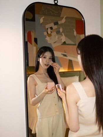Heejin page leaked private photo uncensored HD quality