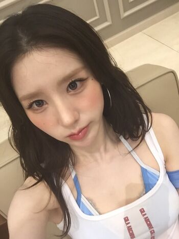 Heejin leaked private photo uncensored HD quality