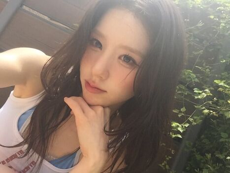 Heejin leaked private photo uncensored HD quality