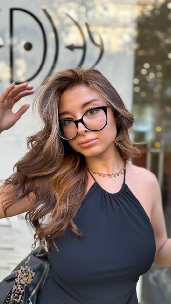 Helydia page leaked private photo uncensored HD quality