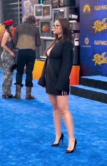 Helydia leaked private photo uncensored HD quality