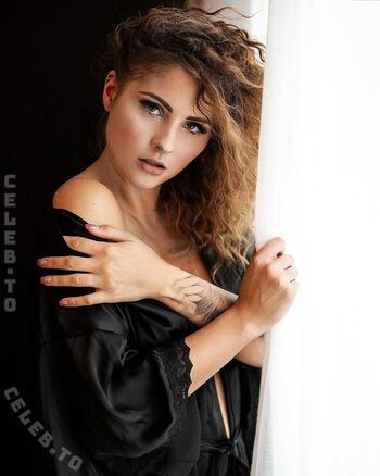Herzblutmadl leaked private photo uncensored HD quality