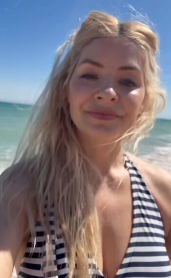 Holly willoughby leaked private photo uncensored HD quality