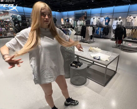 Honeypuu leaked private photo uncensored HD quality